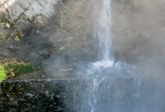 杖立温泉　湯けむり1